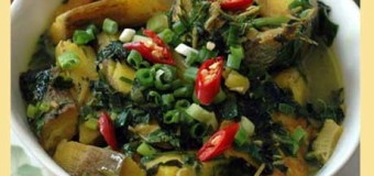 Tinh bột nghệ tăng thêm hương vị cho món canh cá chuối đậu