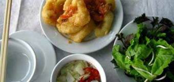 Các món ăn hàng ngày bổ sung nghệ vàng: Bánh tôm món ngon và bổ dưỡng