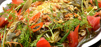 Cá chép om dưa – món ngon ngày tết bổ sung bột nghệ vàng ngon bổ