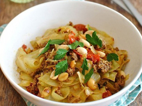 Các món ăn hàng ngày, tinh bột nghệ, bột nghệ, nghệ vàng, bắp cải xào thịt bò kiểu Thái, Bắp cải xào thịt bò, bắp cải, thịt bò, tinh bot nghe, bot nghe, nghe vang