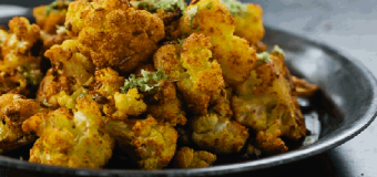 Súp lơ nướng với nghệ vàng, món ăn ngon giúp ngăn ngừa ung thư